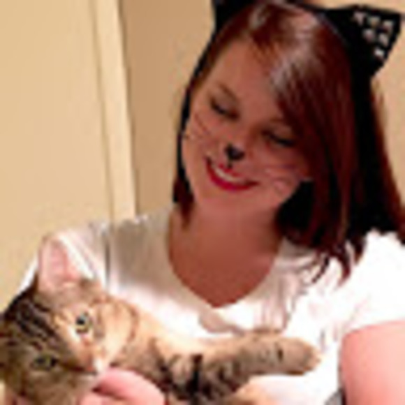 Meet your Posher, Cassidy - Picture 1 of 1